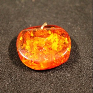 Vintage natural baltic amber pendant
